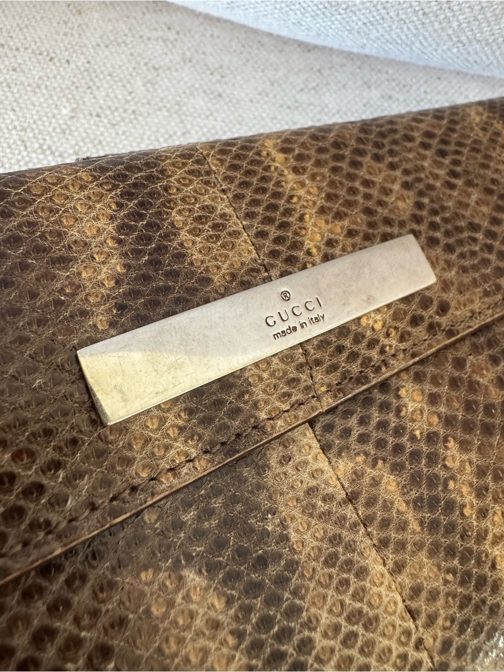 Authentic Gucci Genuine Snakeskin Vintage Neutral Envolope Brown Clutch Wallet - Picture 10 of 16